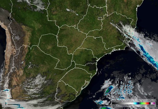 Foto de satélite divulgada pelo Simepar nesta quinta-feira