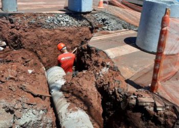 Obras na avenida. Foto: PMFI/Divulgação