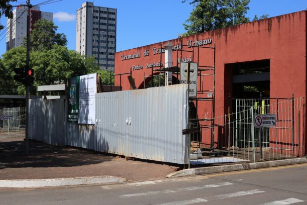 Condições precárias do Terminal de Transporte Urbano de Foz. Foto: PMFI/Divulgação