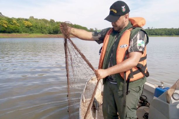 Força-Tarefa reforça combate à pesca predatória e desmatamento no Paraná. FOTO:SEDEST/divulgação