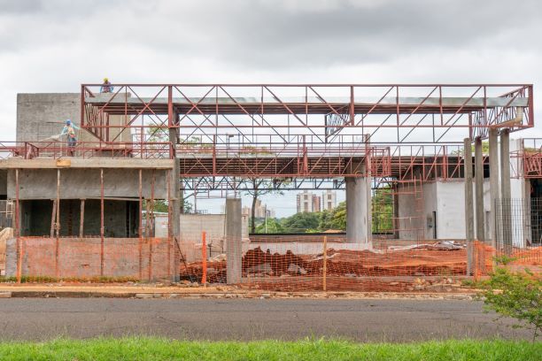 Sede em construção da Fibra em Foz do Iguaçu. Foto: Sara Cheida/IB