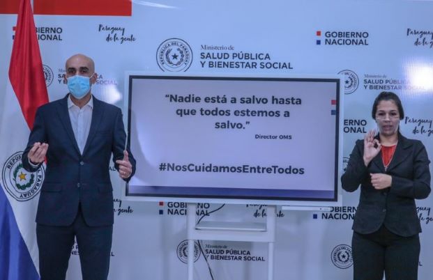 Ministro da Saúde do Paraguai anuncia compra de vacinas. Foto: Agência IP/Divulgação