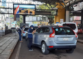 Aduana paraguaia na Ponte da Amizade.  Foto: Agência IP/Divulgação