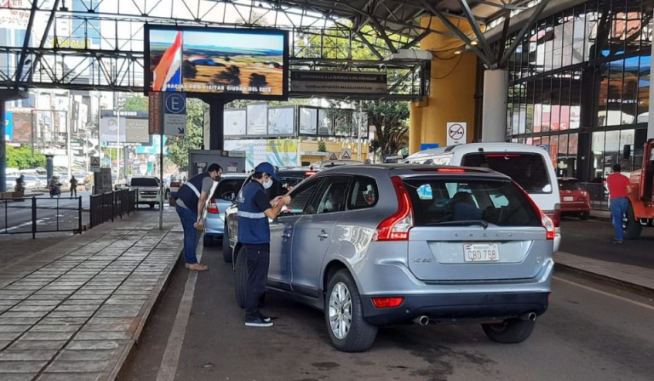 Aduana paraguaia na Ponte da Amizade.  Foto: Agência IP/Divulgação