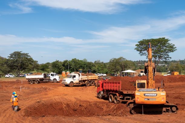 Andamento das obras da perimetral. Fotos: Rubens Fraulini/Itaipu Binacional