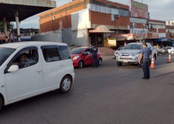 Barreira Sanitária na região da Ponte da Amizade. Foto: Rádio Cultura de Foz