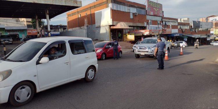 Barreira Sanitária na região da Ponte da Amizade. Foto: Rádio Cultura de Foz