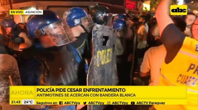 Protesto de ontem à noite. Foto: Reprodução/Twitte