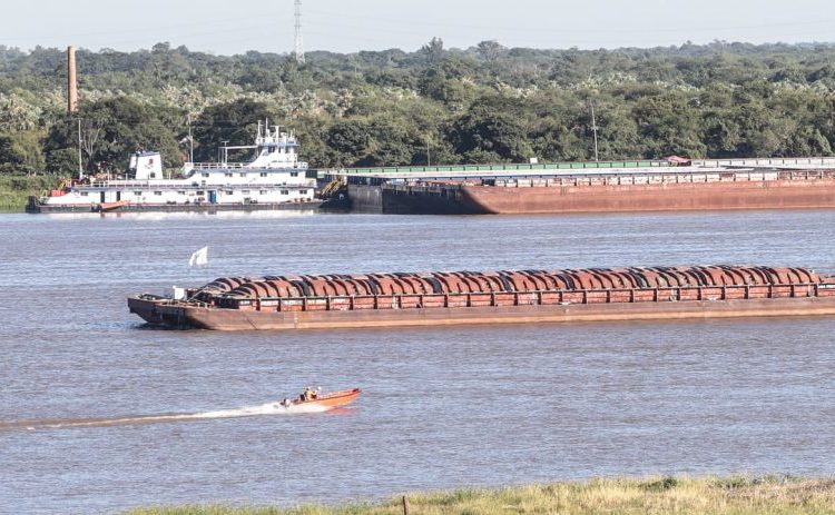 Exportação de grãos  pelo Rio Paraná. Foto: divulgação/IP