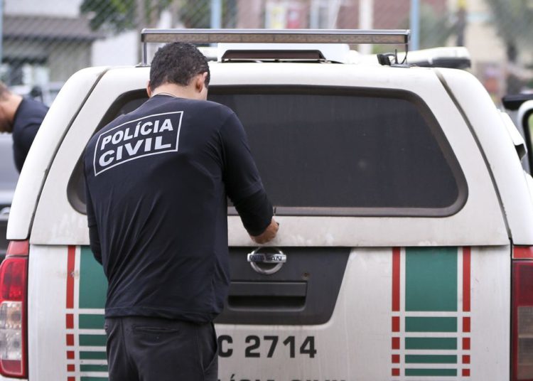 Polícia Civil do DF cumpre 28 mandados de prisão e 35 de busca e apreensão como parte da operação “Delivery”, contra o tráfico de drogas durante o carnaval no Distrito Federal. (Marcelo Camargo/Agência Brasil)