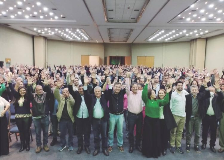 Rosa Jerônymo reuniu cerca de mil apoiadores na sexta-feira (27). Foto: Assessoria da candidata/divulgação