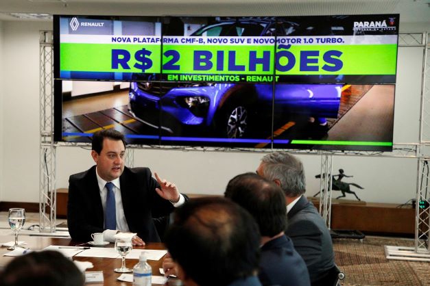 O governador Carlos Massa Ratinho Junior recebeu, no Palácio Iguaçu, o vice-presidente executivo de Produção do Grupo Renault, José Vicente de Los Mozos, e executivos da multinacional. Foto: Albari Rosa/AEN