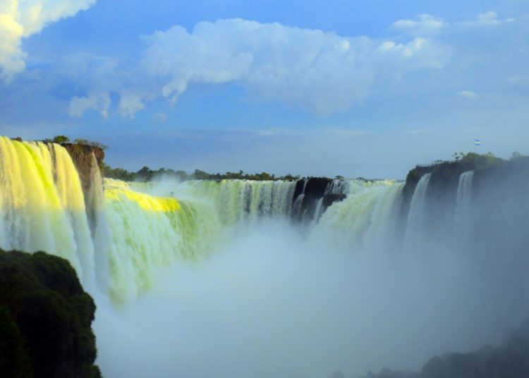 Garganta do Diabo das Cataratas do Iguaçu. Foto: #FotoEquipeCataratas