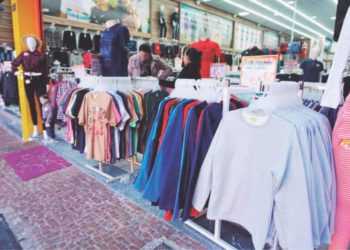 As lojas de ruas continuam sendo as preferidas do público na hora das compras. Foto: GDia/Divugação