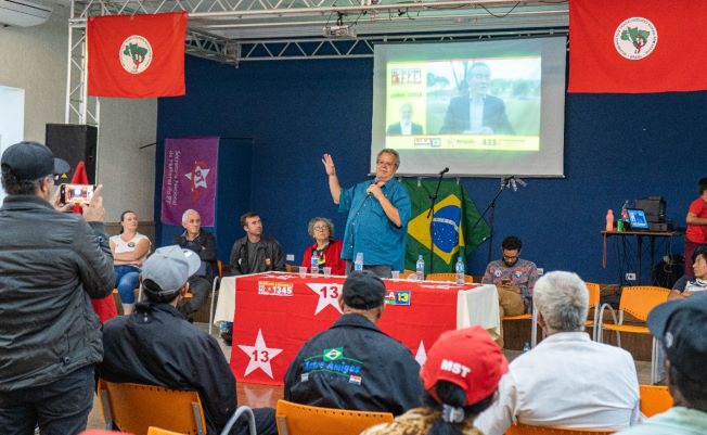 Candidato pelo Diretório do PT de Foz do Iguaçu, Hamilton Serighelli lançou sua candidatura sem a participação de secretários municipais. Foto: PT/Divulgação