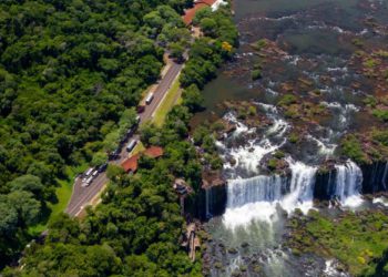 Cataratas deo Iguaçu. Foto: Bruno Bimbato/Parque Nacional do Iguaçu