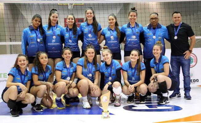 Time de vôlei Sub 17 de Foz