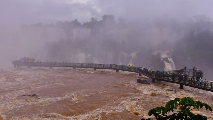 Imagem das Cataratas do Iguaçu feita nesta terça-feira (18). Foto: Edison Emerson #FotoEquipeCataratas