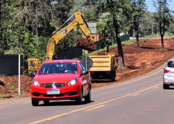 Obras de duplicação da Rodovia das Cataratas. Foto: PMFI/Divulgação