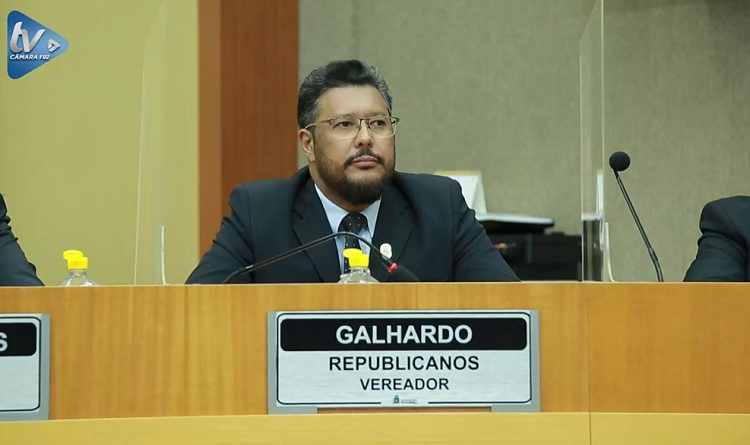 Investigação sobre o vereador Galhardo rachou a bancada. Foto: CMFI