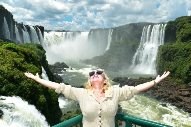 Visitnte nas Cataratas do Iguaçu. Foto: Nilmar Fernando/divulgação