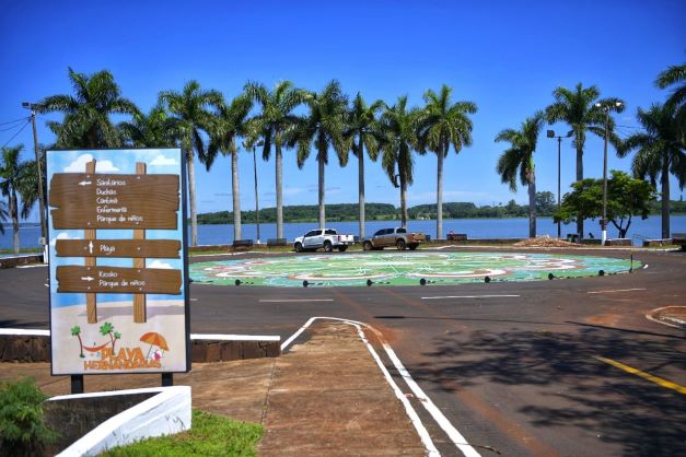 A praia revitalizada pela Itaipu do Paraguai será aberta nesta sexta-feira. Fotos: IB/Divulgação