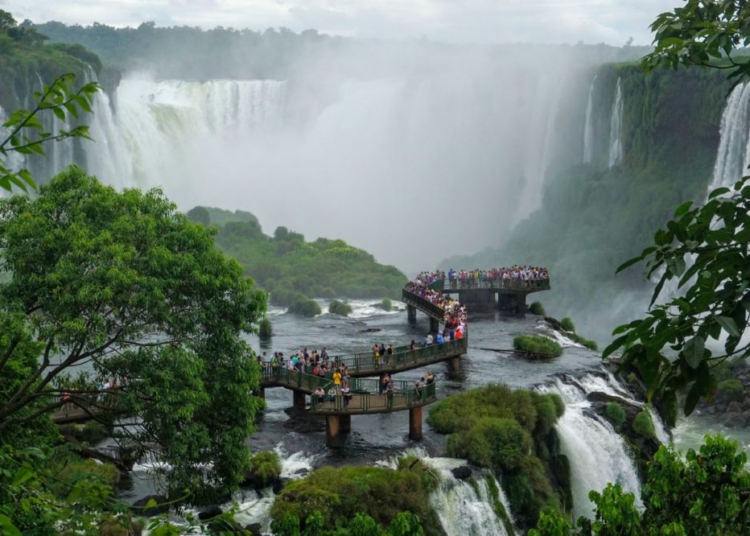 Visitantes brasileiros aumentaram 5%, em relação a 2019, ano marcado por recorde de visitação. Foto: Christian Rizzi/Divulgação
