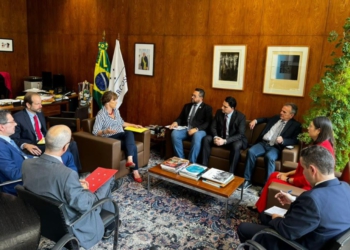 Reunião em Brasília, no Itamarati. Foto: CMFI