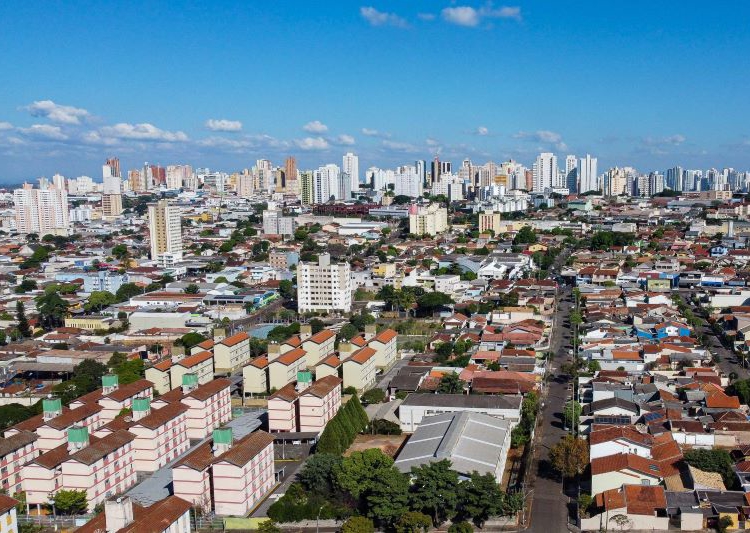 Natal antecipado: morador de Londrina é contemplado com R$ 1 milhão do Nota Paraná
Foto: Roberto Dziura Jr/AEN