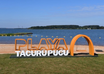 Praia foi construída e será mantida com recursos da Itaipu paraguaia. Foto: divulgação IB