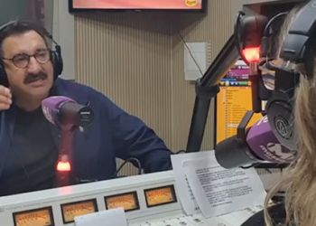 Ratinho em entrevista à sua rádio. Foto: captação de vídeo