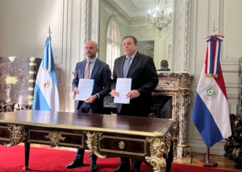 Solenidade assinatura do documento, em Buenos Aires. Foto: Agência IP
