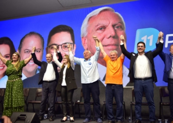 Convenção de definiu Mac Donald candidato a prefeito de Foz. Foto: divulgação