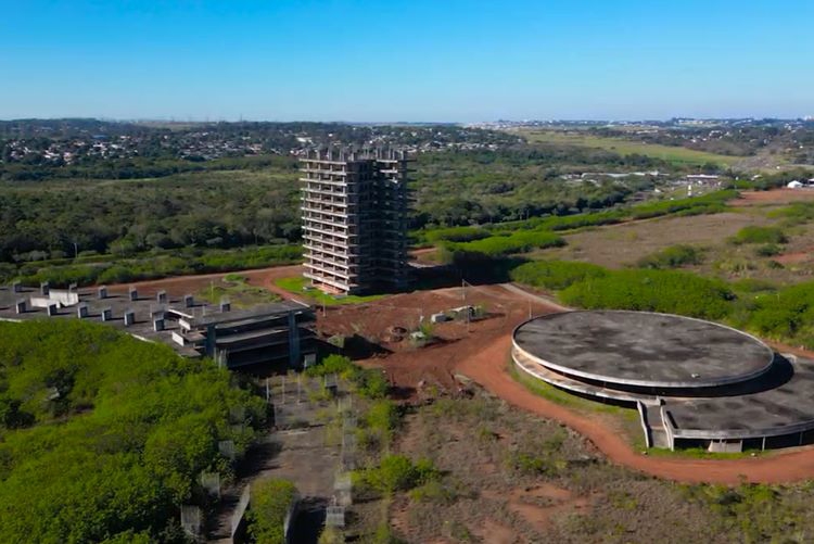 Sede inacabada da Unila. Foto: Divulgação/UNOPS