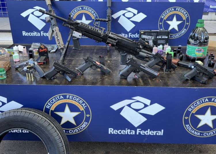 Armas de fogo, réplicas de armas de fogo, armas de ar comprimido, entre outros, não podem ser trazidos para o Brasil. Foto: divulgação