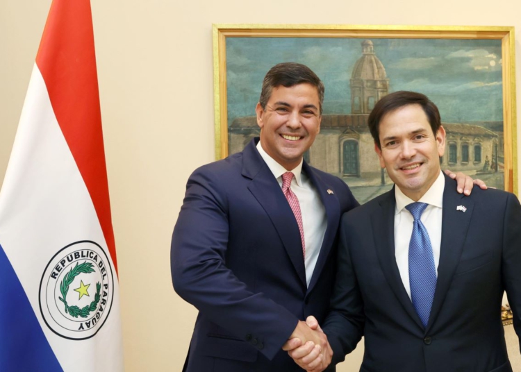 Senador visitou o Paraguai em fevereiro deste ano. Foto: Agência IP