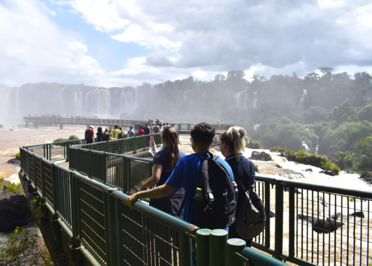 Visitantes nas Cataratas do Iguaçu, Foto: Urbia Cataratas/divulgação