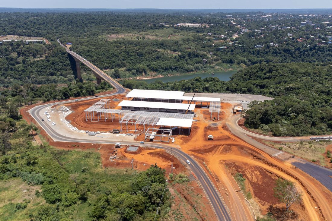 Aduana da Ponte Tancredo Neves. Foto: DER-PR